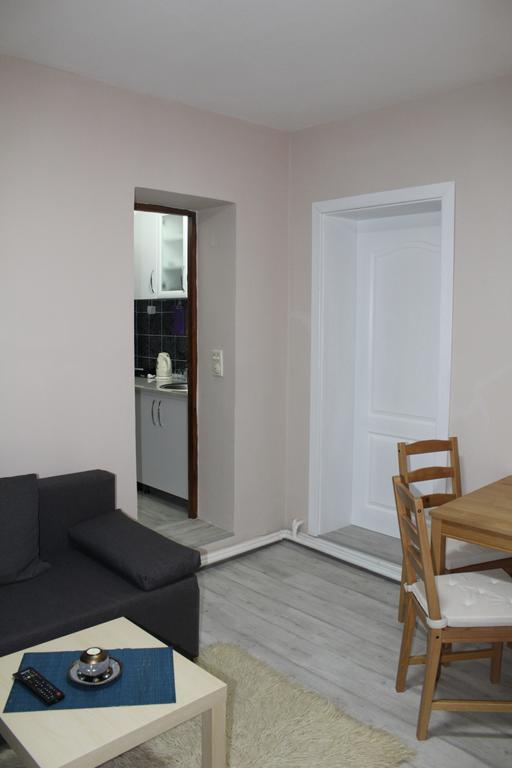 Kruševo Villa Flora Apartments Krushevo מראה חיצוני תמונה